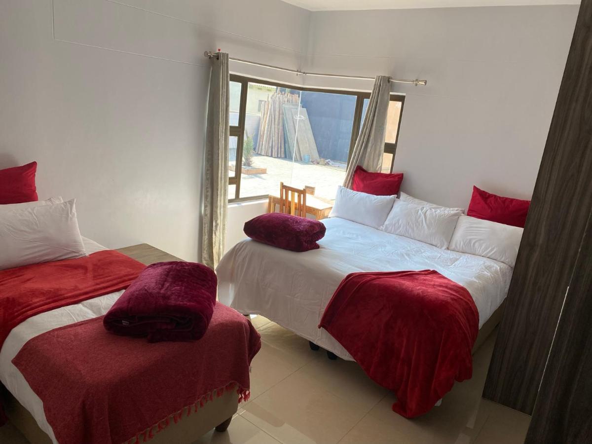 Mukulela Bed and Breakfast Walvis Bay Exterior foto