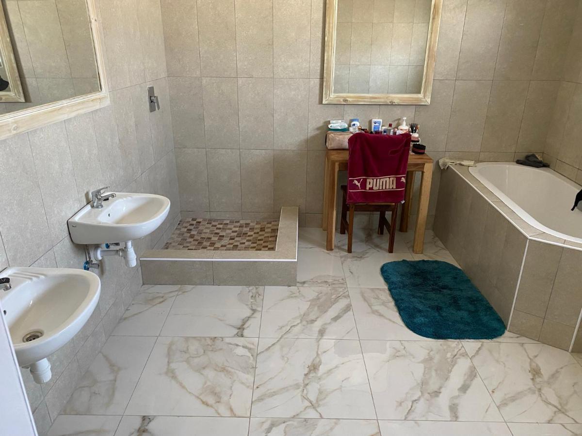 Mukulela Bed and Breakfast Walvis Bay Exterior foto